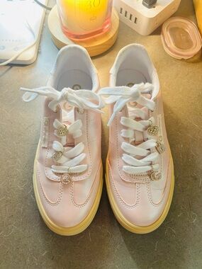 GBG Los Angeles Pink Sneakers with Gold Charms